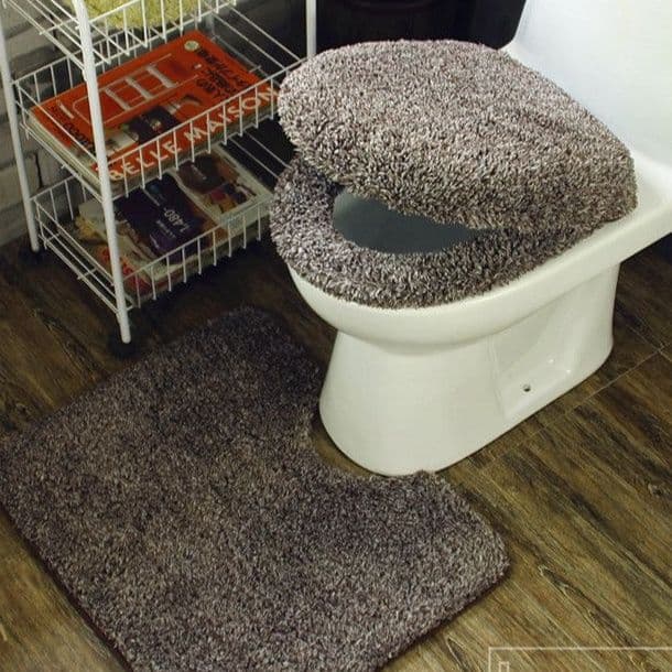 トイレマット ふわふわボリューム防滑トイレマット二点セット